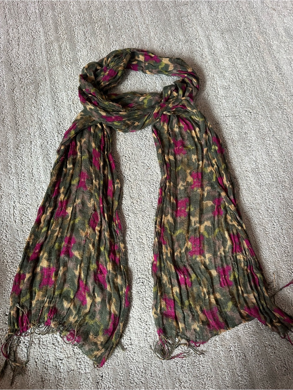 Women's Olive & Magenta Patterned Lightweight Scarf
